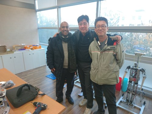 Korea Visit - MiniRobo 2018 - Image 1